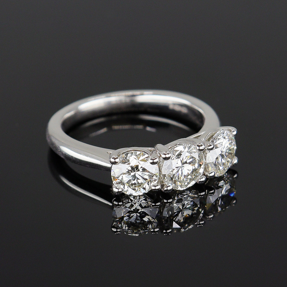 Pre-Owned Platinum & Diamond Trilogy Stone Ring
