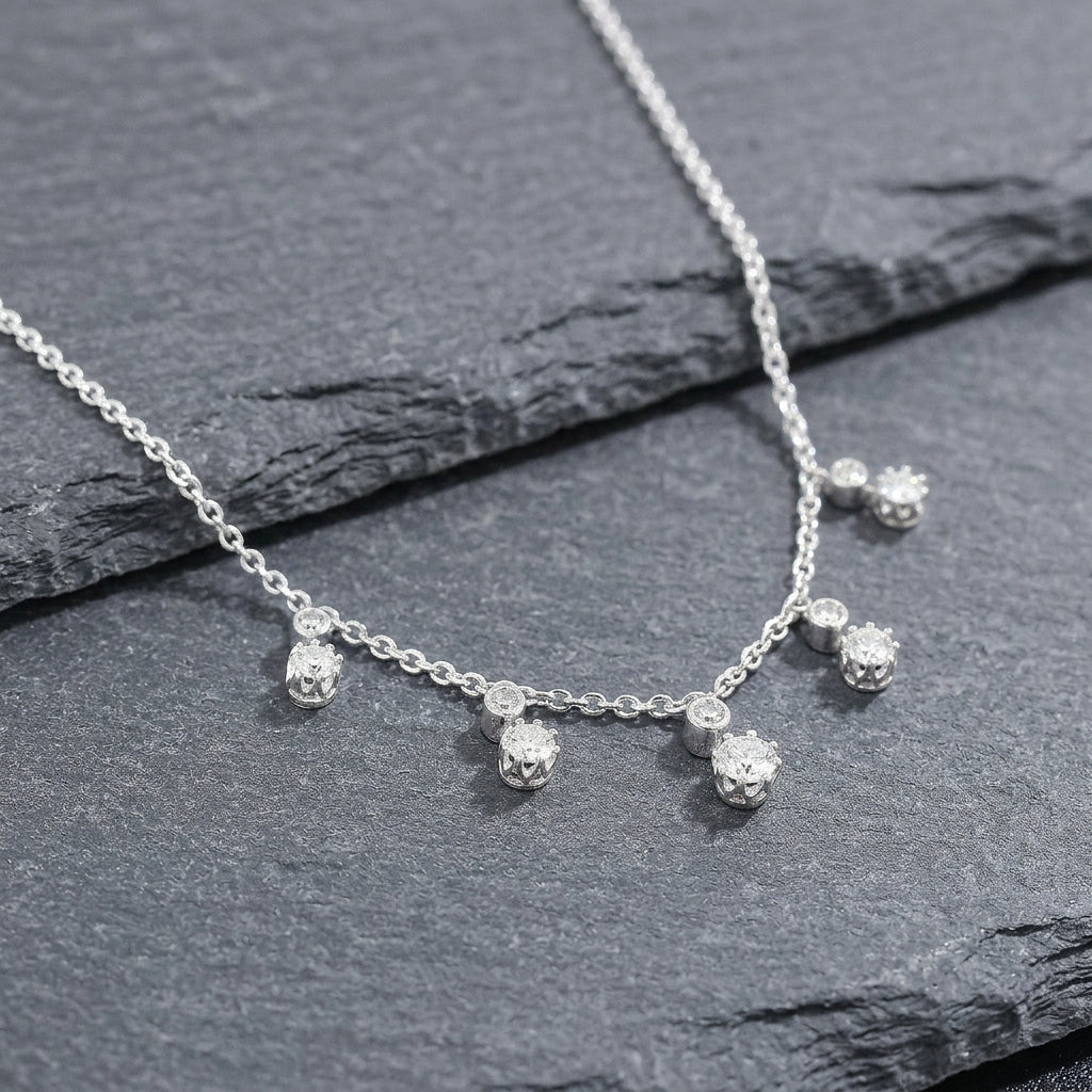 Pre-Owned 18ct White Gold Diamond Droplet Necklet