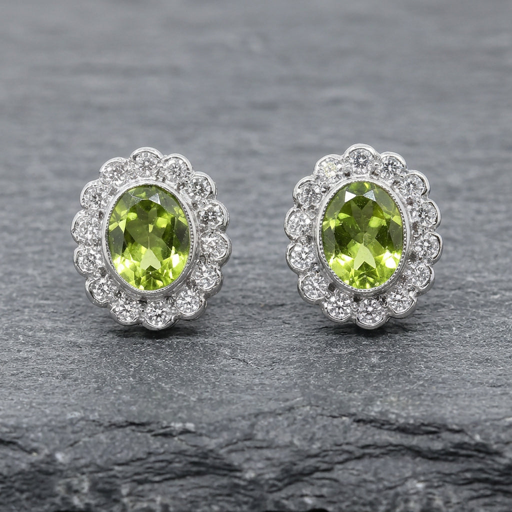 Pre-Owned 18ct White Gold Peridot & Diamond Studs