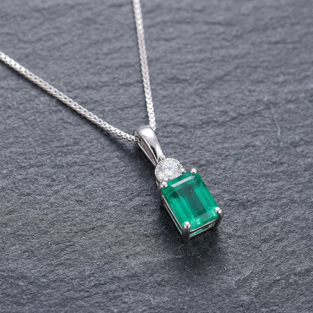 Pre-Owned Platinum Emerald & Diamond Pendant