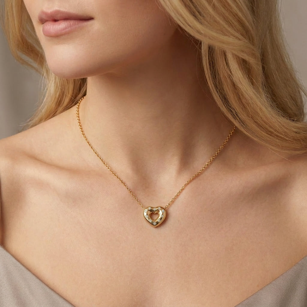 Pre-Owned 9ct Yellow Gold Diamond Set Open Puff Heart Pendant & Chain