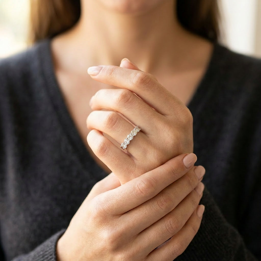 Pre-Owned 18ct White Gold & Diamond Five Stone Ring